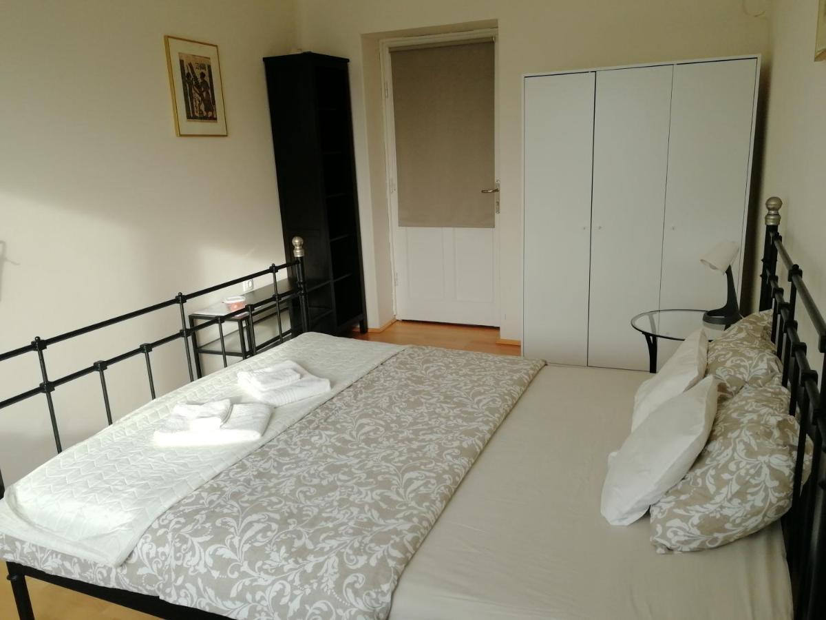 Zsuzsanna Vendeghaz Hotell Gyomaendrőd Eksteriør bilde