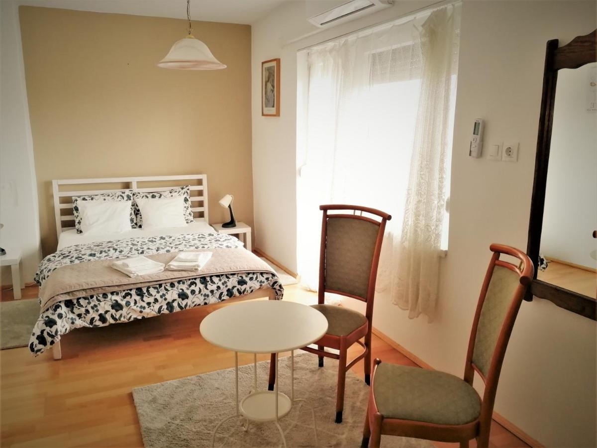 Zsuzsanna Vendeghaz Hotell Gyomaendrőd Eksteriør bilde